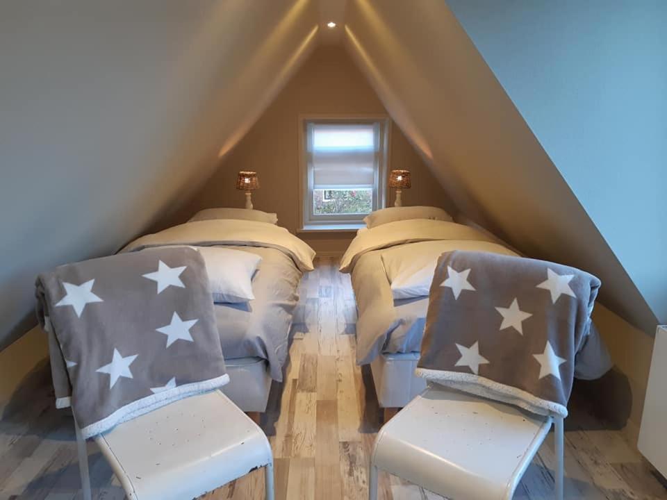 Waddenfestijn Villa Paesens Bagian luar foto